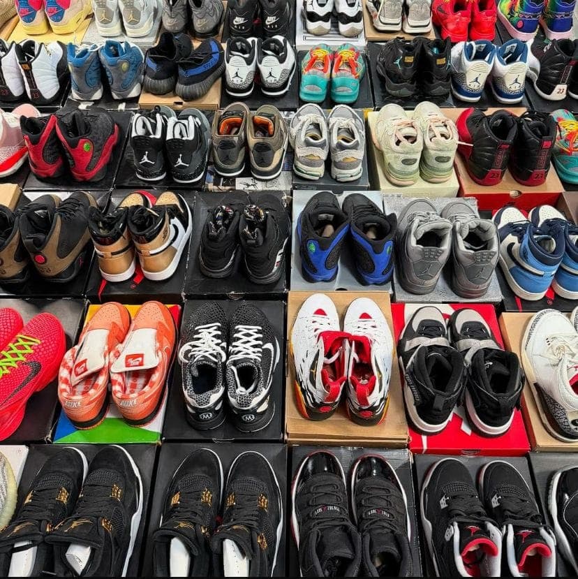 Air Jordan Authentic Sneakers liquidation pallet — 50 pairs, Grade A