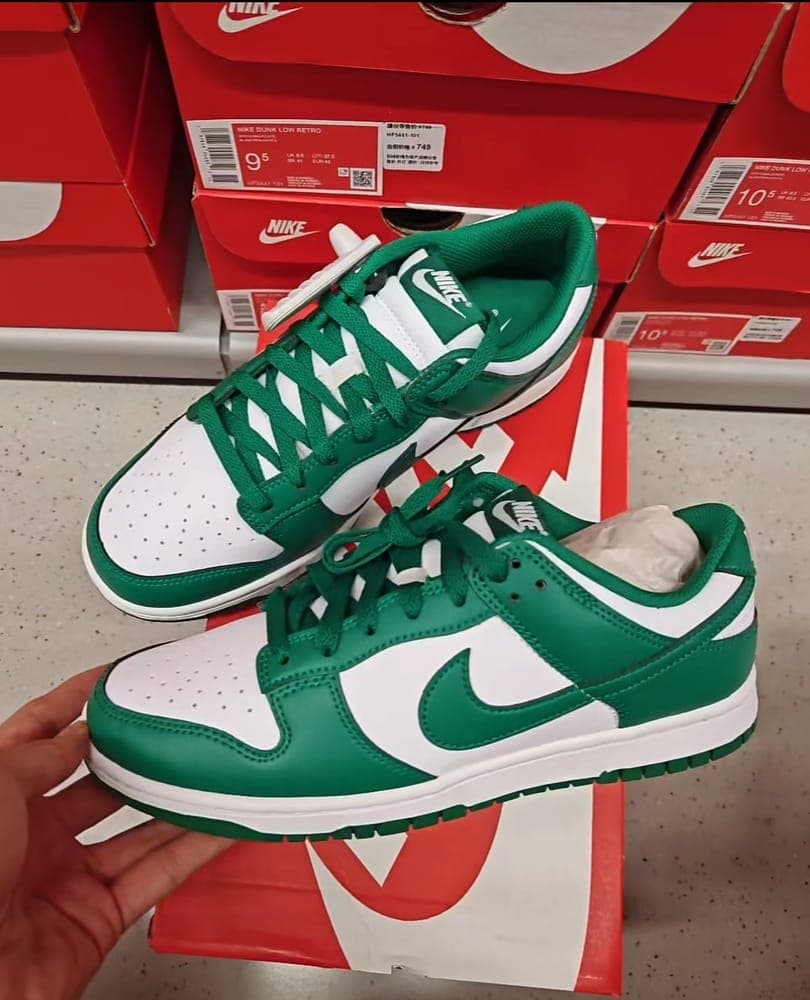 Nike Mixed Model Sneakers liquidation pallet — 200 pairs, Grade A